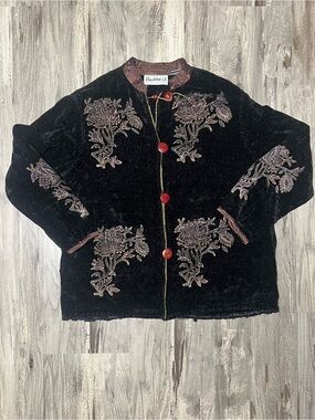 Flashback Vintage 90s Black Embroidered Retro Jacket